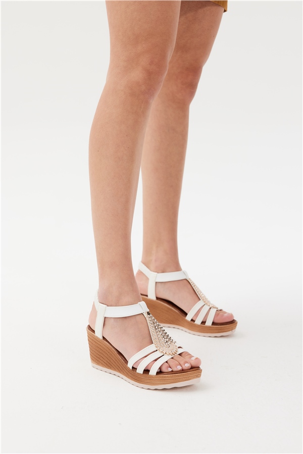 Fredi Kadın Dolgu Topuklu Sandalet Beyaz